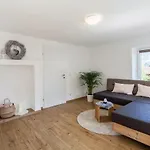 아파트 Ferienwohnung Bei Cooldog *